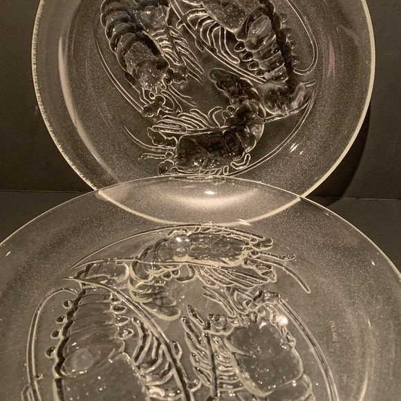 VINTAGE Pasari Clear Embossed Shrimp Scalloped Plate Set 2 Dish Frosted Glass - Picture 3 of 4